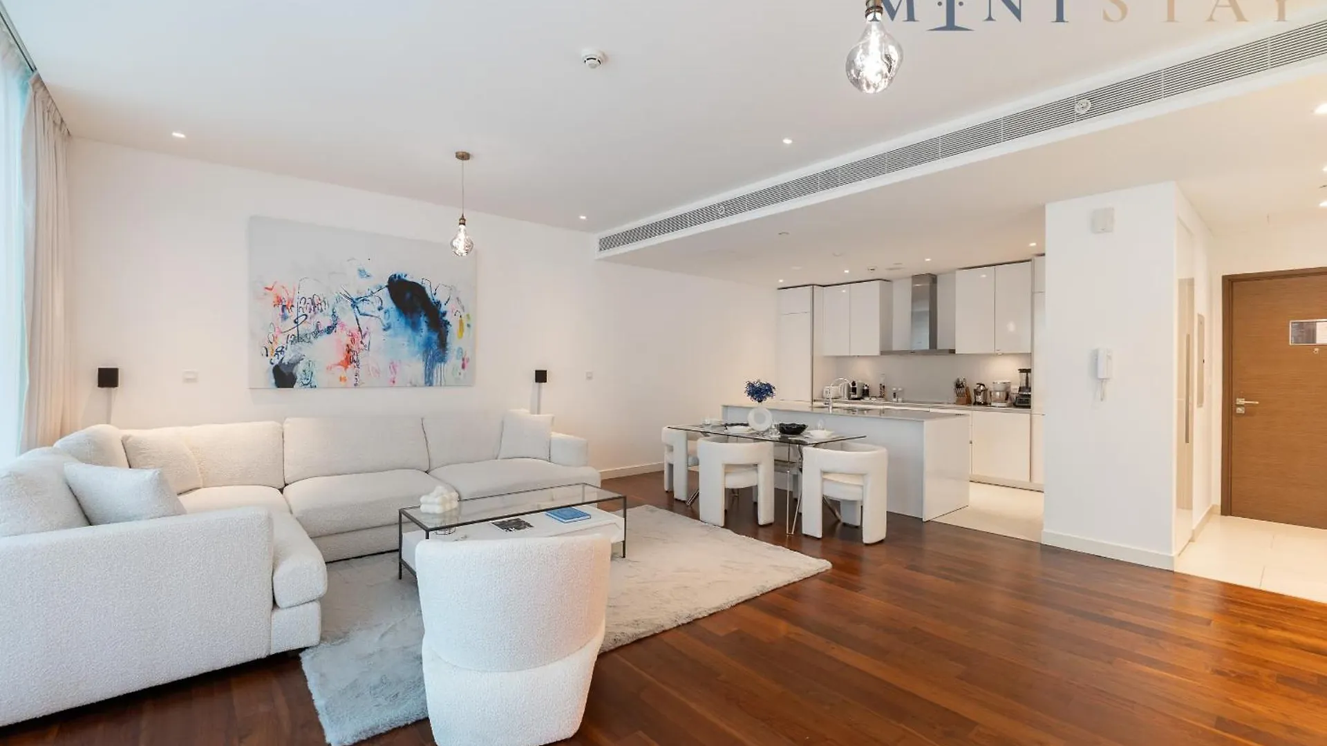 Apartment City Walk Building 2B - Al Wasl, Jumeirah - Mint Stay Dubai United Arab Emirates
