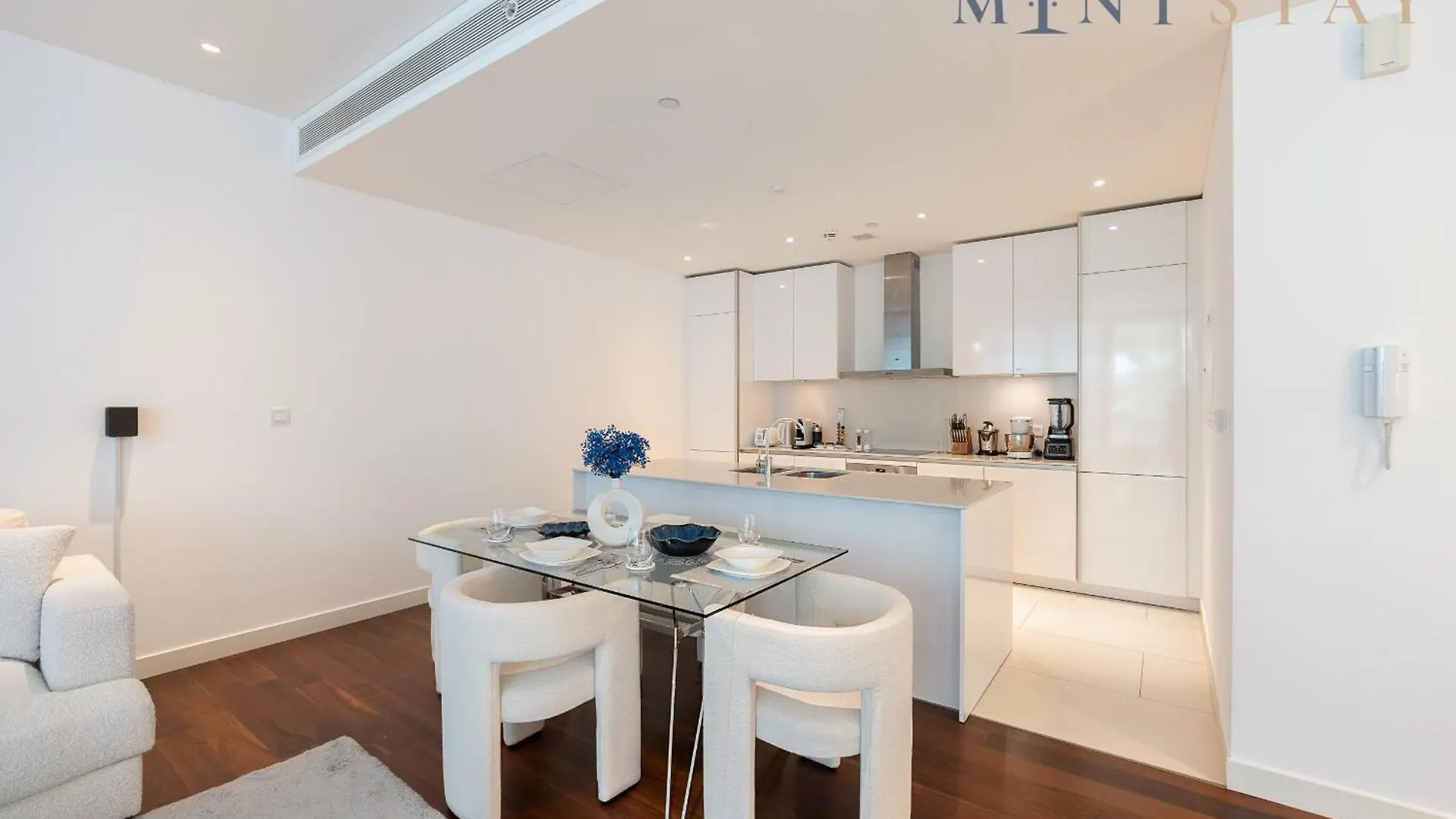 City Walk Building 2B - Al Wasl, Jumeirah - Mint Stay Dubai Apartment
